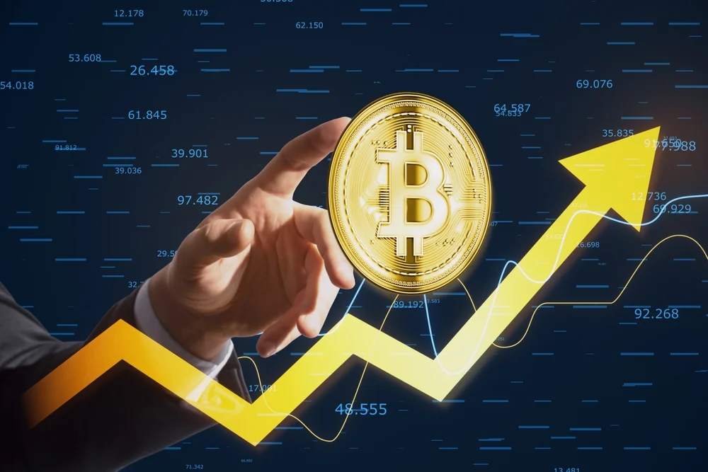 Курс биткоина преодолел отметку $70 тыс